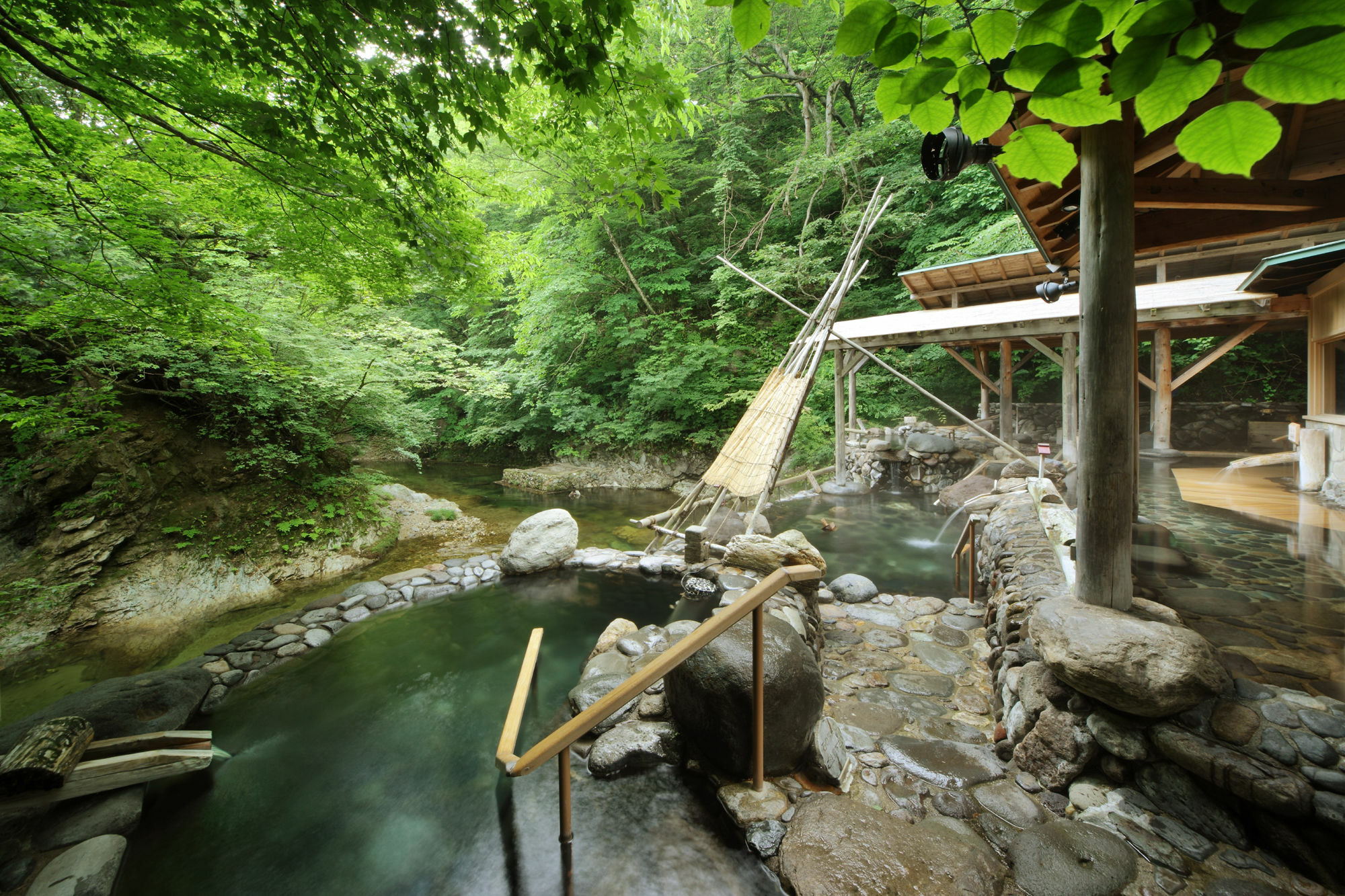 Sakunami Onsen Yuzukushi Salon Ichinobo Sendai Ngoại thất bức ảnh
